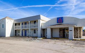 Hotel 465 By Regency